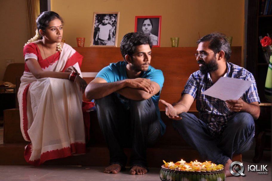 Mallela theeram lo Sirimalle Puvvu